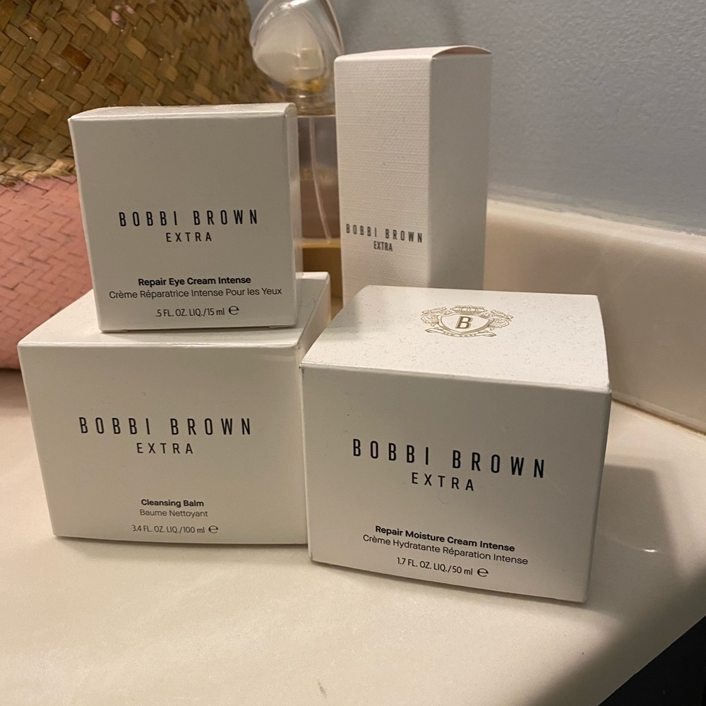 Bobbi Brown Extra Skincare